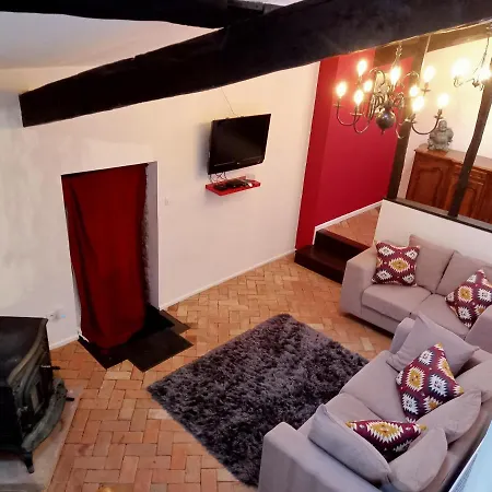 The Two Vines 2 Bed House In Chez Ravard