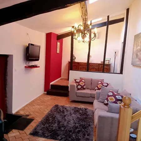 The Two Vines 2 Bed House In Chez Ravard Semesterbostad *