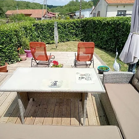 The Two Vines 2 Bed House In Chez Ravard Le-Vieux-Cerier